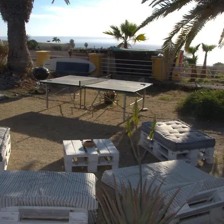 The Tree House Surf Camp * أذيخي