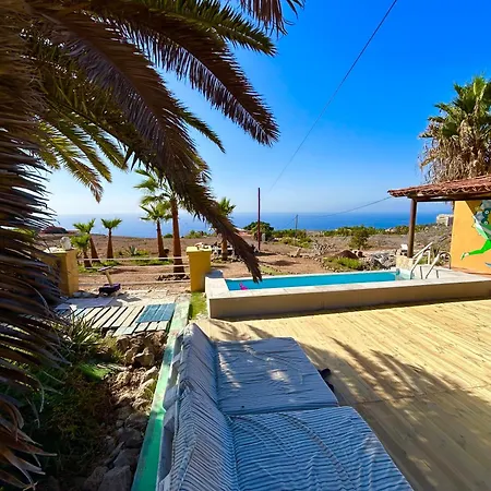 The Tree House Surf Camp *