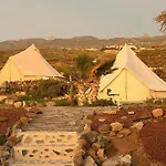 The Tree House Surf Camp Hostel *